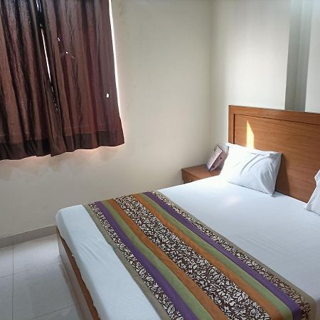 Hotel Star Light New Delhi Luaran gambar
